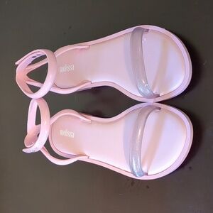 Melissa wave sandals size 8 pink